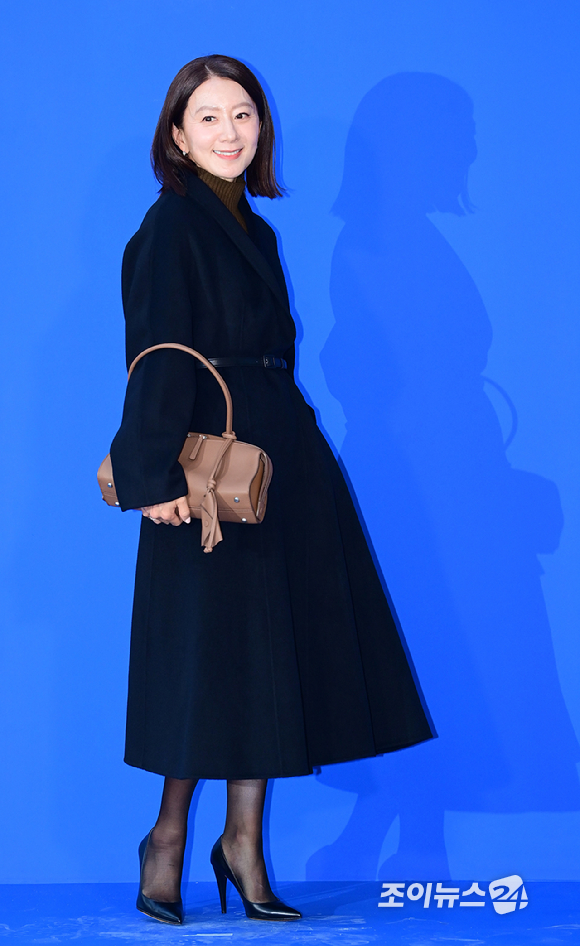 [포토] 김희애, 부티 비주얼 놓치지 않을 거예요~