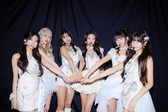 그룹 블랙핑크(BLACK PINK) 로제가 9일 오후 서울 영등포구 타임스퀘어 영등포점에서 진행된 '본 핑크 인 시네마스(BORN PINK IN CINEMAS)' 핑크 카펫 행사에 참석하고 있다. [사진=정소희 기자]