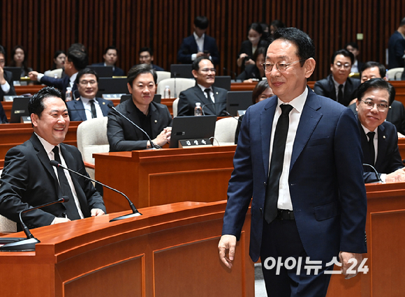김도읍 국민의힘 정책위의장이 1일 오후 서울 여의도 국회에거 열린 의원총회에 참석하고 있다. [사진=곽영래 기자]