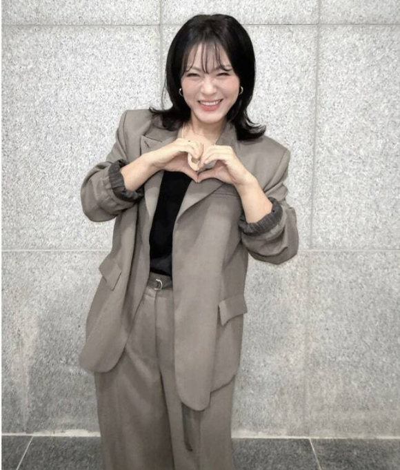 빅마마 이영현 [사진=에이치오이엔티 SNS]