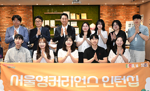 오세훈 서울시장이 18일 서울 성동구 링키지랩에서 열린 서울영커리언스 인턴십 현장소통 간담회에 참석해 인사말하고 있다. 2026.6.18 [사진=연합뉴스]