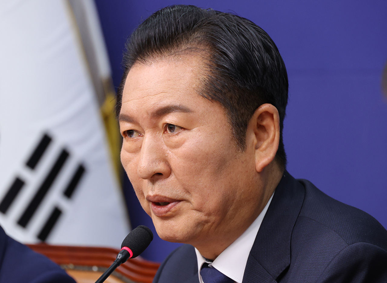 더불어민주당 정청래 대표가 1일 서울 여의도 국회에서 열린 최고위원회의에서 발언하고 있다. 2025.12.1 [사진=연합뉴스]