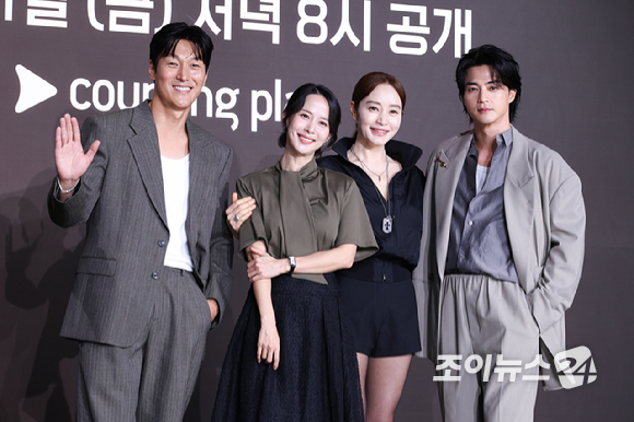 [종합] '지금 불륜' 김혜수→조여정, 불륜 아니면 대체 뭐가 문젠데?