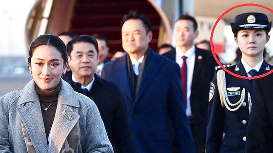패통탄 친나왓 태국 총리가 최근 중국을 공식 방문했을 당시 자신의 경호를 맡았던 중국에서 가장 아름다운 경호원으로 알려진 옌위에샤를 극찬했다. 사진은 옌위에샤. [사진=바이두]