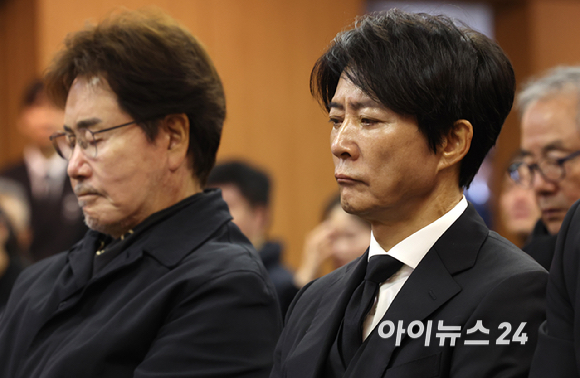 배우 고(故) 이순재의 영결식이 27일 서울 송파구 서울아산병원 장례식장에 엄수되고 있다. [사진=곽영래 기자]