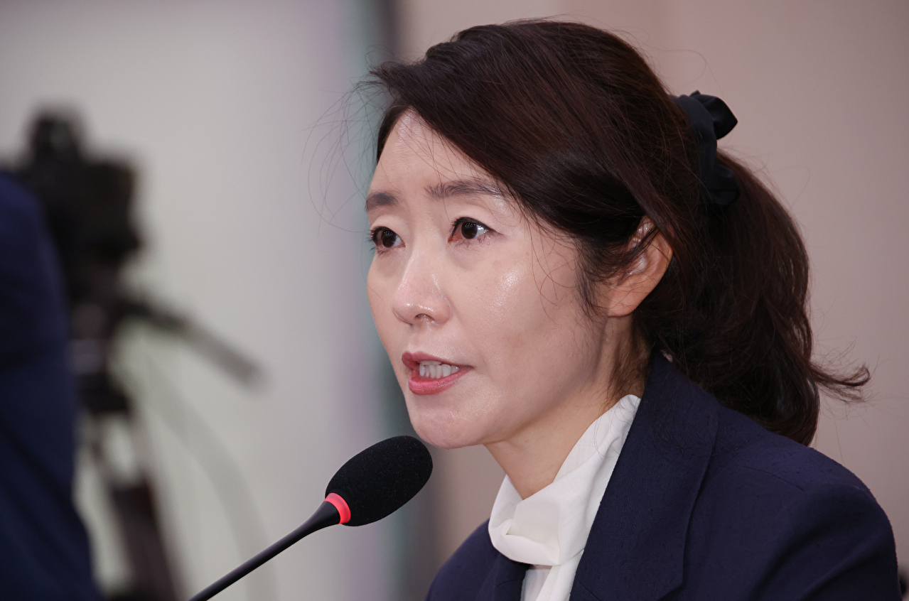 강선우 여성가족부 장관 후보자가 14일 서울 여의도 국회 여성가족위원회에서 열린 인사청문회에서 질문에 답하고 있다. 2025.7.14 [사진=연합뉴스]