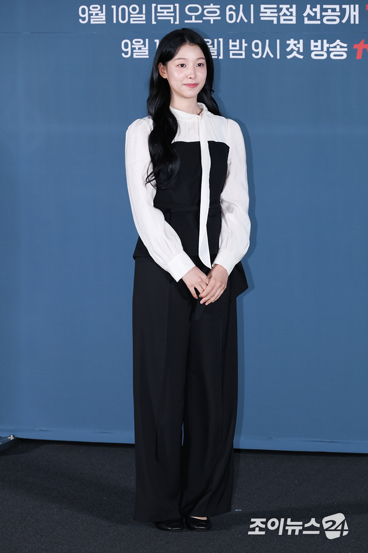 배우 백예인이 8일 오전 서울 용산구 CGV 용산아이파크몰점에서 진행된 티빙 오리지널 '로또 1등도 출근합니다' 제작발표회에 참석해 포즈를 취하고 있다. [사진=문수지 기자]