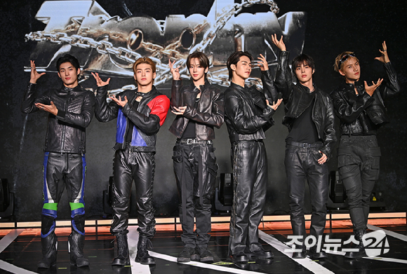 82메이저, 데뷔 첫 초동 10만장 돌파…커리어 하이