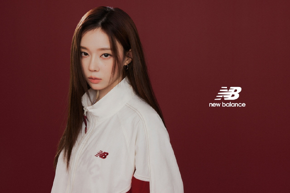 이랜드 뉴발란스, 엠버서더 윈터와 함께한 2025 FW 시즌 화보. [사진=이랜드월드]