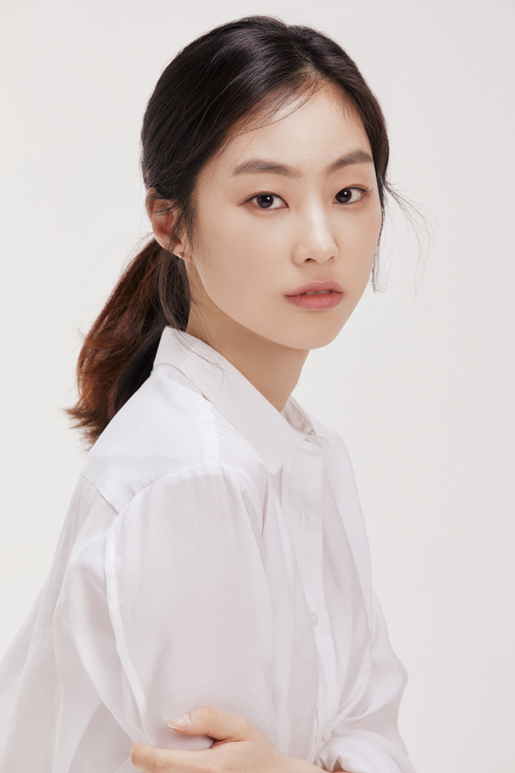 전수진 프로필 사진 [사진=YG케이플러스]