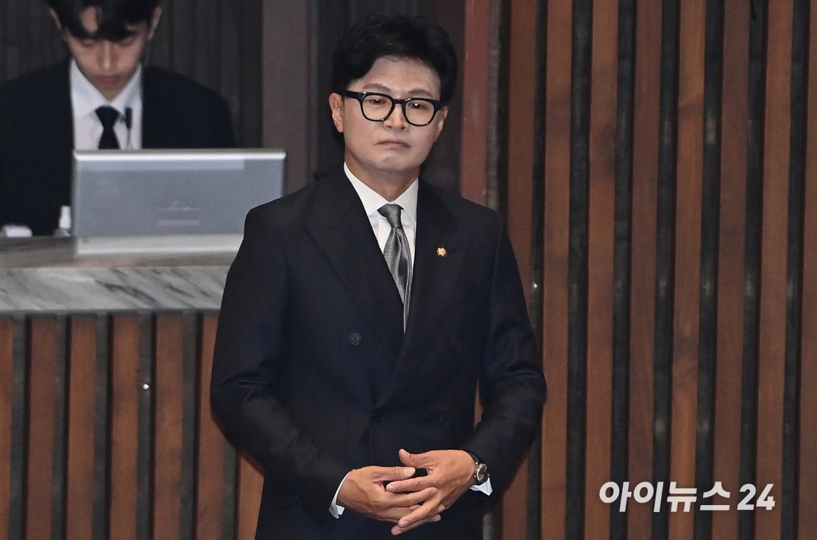한동훈 무소속 의원이 지난 11일 서울 여의도 국회에서 열린 본회의에 참석하고 있다. [사진=곽영래 기자]