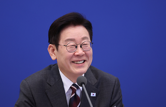 이재명 대통령이 3일 청와대에서 열린 국무회의에서 발언하고 있다. 2026.2.3 [사진=연합뉴스]