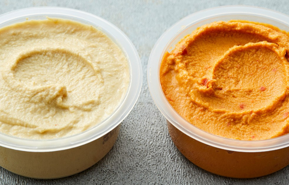 사진은 빵에다 잼을 바르고 있는 모습으로, 본 기사 내용과 무관. [사진=PhantomGravity]