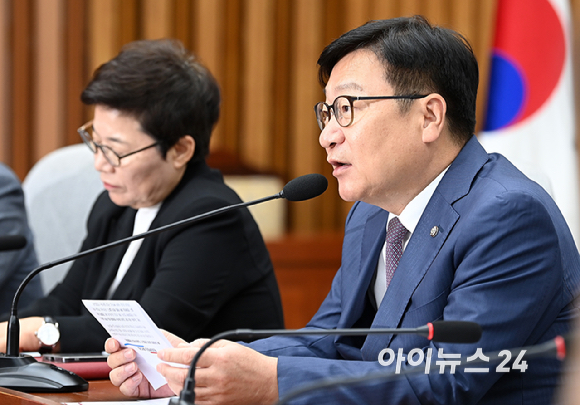 정점식 국민의힘 원내대표가 4일 서울 여의도 국회에서 열린 원내대책회의에서 발언하고 있다. [사진=곽영래 기자]