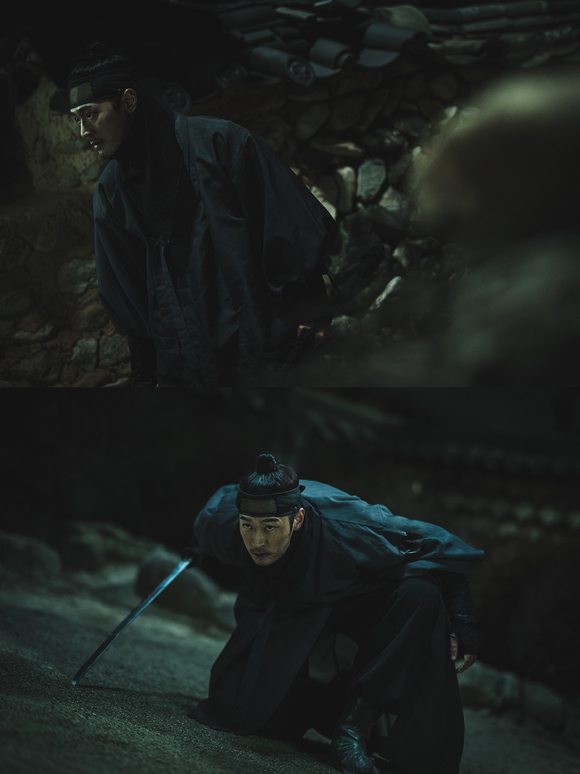 배우 로운이 디즈니+ '탁류'에서 열연하고 있다. [사진=월트디즈니 컴퍼니 코리아]