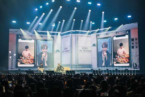 가수 겸 배우 이준호가 타이베이 팬들의 열렬한 환호 속 첫 단독 팬미팅 투어의 포문을 열었다. [사진=JYP엔터테인먼트]