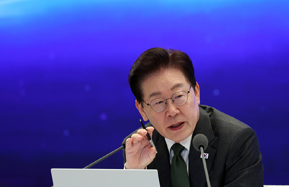 이재명 대통령이 14일 청와대에서 열린 인구전략 비전선포식에서 발언하고 있다. 2026.10.14 [사진=연합뉴스]