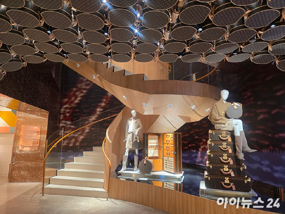'﻿루이 비통 비저너리 저니 서울' 입구. [사진=박은경 기자]