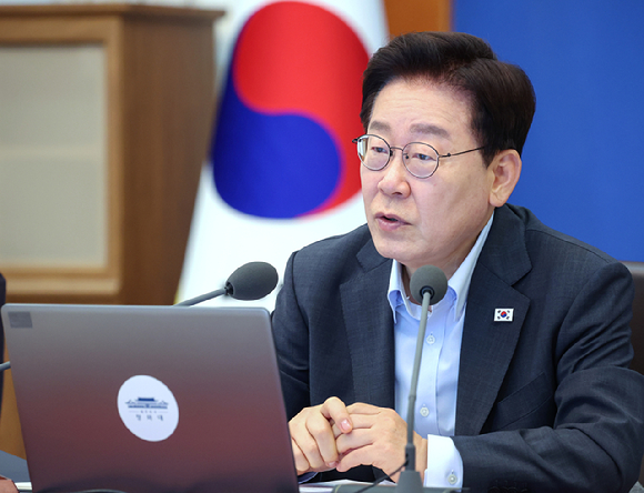 국민의힘 장동혁 대표가 4일 국회에서 열린 '검찰 보완수사권 폐지&middot;공소기각 조항의 위헌성과 대통령 재의요구권 행사 촉구 긴급 토론회'에서 발언하고 있다. 2026.8.4 [사진=연합뉴스]