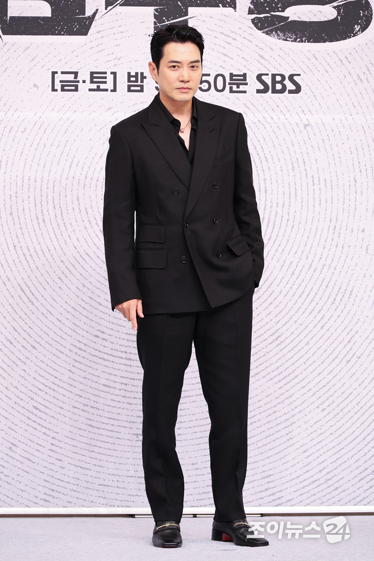 배우 주상욱이 25일 오후 서울 양천구 목동 SBS에서 진행된 SBS 새 금토드라마 '김부장' 제작발표회에 참석해 포즈를 취하고 있다. [사진=문수지 기자]