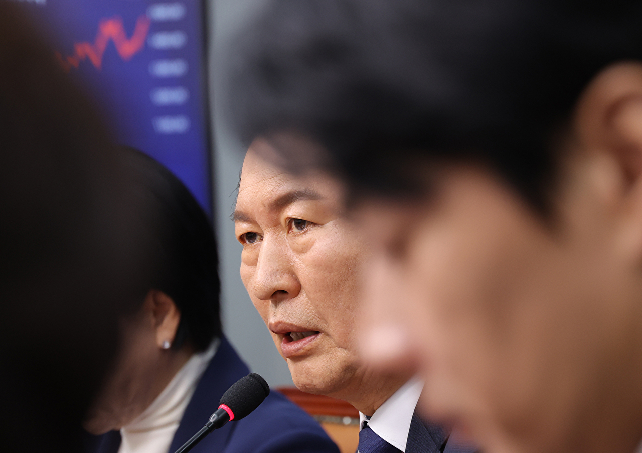 국민의힘 추경호 의원이 2일 서울 서초구 서울중앙지방법원에서 열린 구속 전 피의자 심문(영장실질심사)에 출석하며 발언하고 있다. 2025.12.2 [사진=연합뉴스]