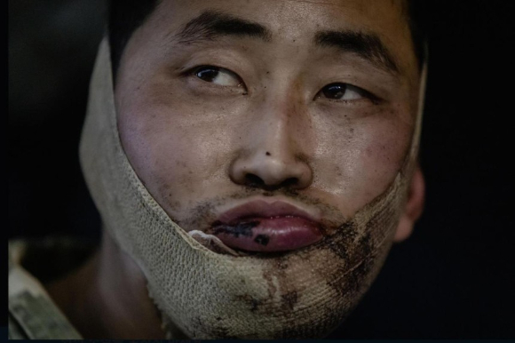 우크라이나군이 러시아 쿠르스크에서 생포한 북한군. [사진=볼로디미르 젤렌스키 우크라이나 대통령 텔레그램 제공]
