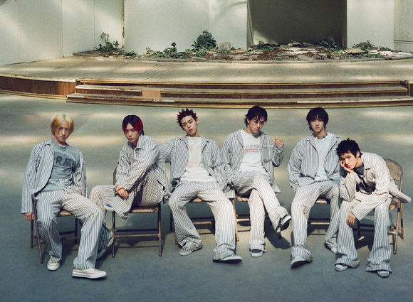 82메이저, 30일 컴백 확정…공연형 아이돌 귀환(공식)