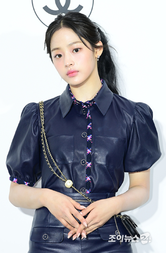그룹 뉴진스 민지가 23일 오후 서울 성동구 성수동 인근에서 열린 샤넬 루쥬 알뤼르 팝업 행사에 참석하고 있다. [사진=정소희 기자]