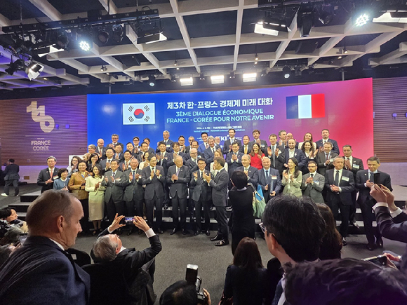 이재용 삼성전자 회장, 정의선 현대자동차그룹 회장. [사진=권서아 기자]