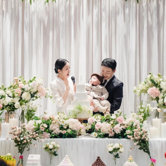 배우 박보미가 아들의 건강을 위해 기도해달라고 요청했다. [사진=박보미 인스타그램]