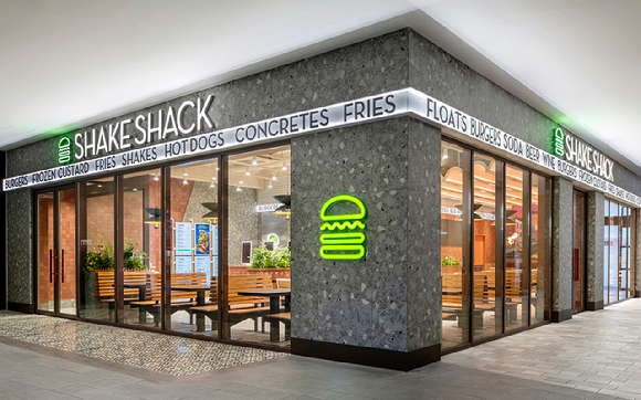 쉐이크쉑 신세계 시흥 프리미엄 아울렛 매장 전경. [사진=SPC]