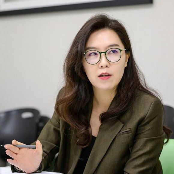 이재명 대통령이 4일 서울 용산 대통령실 청사에서 국무총리 후보자로 김민석 의원(왼쪽), 대통령비서실장으로 강훈식 의원 등 첫 인선을 발표하고 있다. 2025.6.4 [사진=연합뉴스]