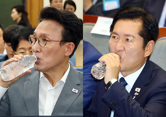 더불어민주당 당권 주자인 김민석 전 총리(왼쪽)와 정청래 전 대표. 김민석 전 국무총리가 지난 7일 국회 의원회관에서 주최한 '3대 메가프로젝트와 지방주도성장을 위한 토론회'에서 물을 마시며 목을 축이고 있다. 정청래 전 대표가 7일 서울 마포구 마포구청에서 열린 유동균 구청장 취임식에 참석해 물을 마시며 목을 축이고 있다. 2026.7.7 [사진=연합뉴스]
