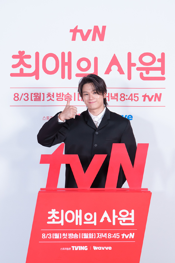 '최애의 사원' 차우민 "첫 촬영부터 댄스 연습⋯아이돌 멤버 존경"