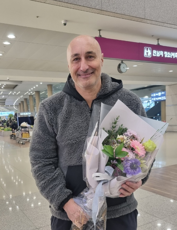 흥국생명 신임 사령탑 마르첼로 아본단자. [사진=흥국생명]