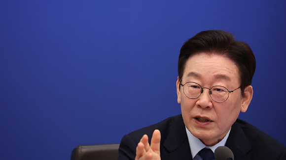 이재명 대통령이 10일 청와대에서 열린 국무회의에서 발언하고 있다. 2026.2.10 [사진=연합뉴스]