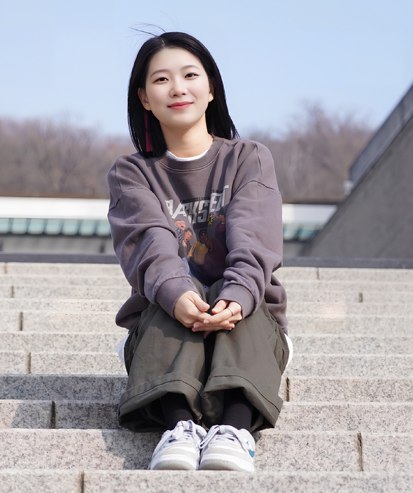 서울예술대학교 23학번 신입생 설하루. [사진=서울예술대학교 ]