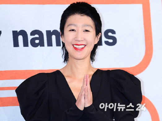 방송인 홍진경이 20일 오후 서울 마포구 상암동 스탠포드호텔에서 열린 JTBC 새 예능 'My name is 가브리엘' 제작발표회에 참석하고 있다. [사진=정소희 기자]