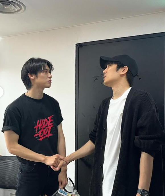 배우 이승협을 응원하기 위해 '선재 업고 튀어' 팀이 엔플라잉 콘서트를 함께 했다. [사진=이승협 인스타그램]