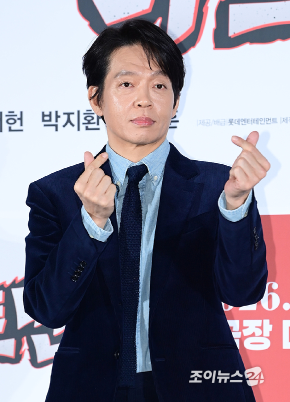 배우 박지환이 11일 오전 서울 광진구 자양동 롯데시네마 건대입구점에서 열린 영화 '하트맨'(감독 최원섭) 제작보고회에 참석하고 있다. [사진=정소희 기자]