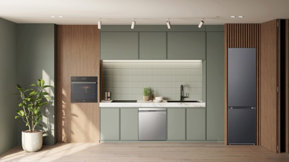 유럽 'ErP' 최고 에너지등급 기준보다 효율을 높인 냉장고, 세탁기, 건조기, 식기세척기 등 고효율 가전 신제품이 전시된 모습. [사진=LG전자]