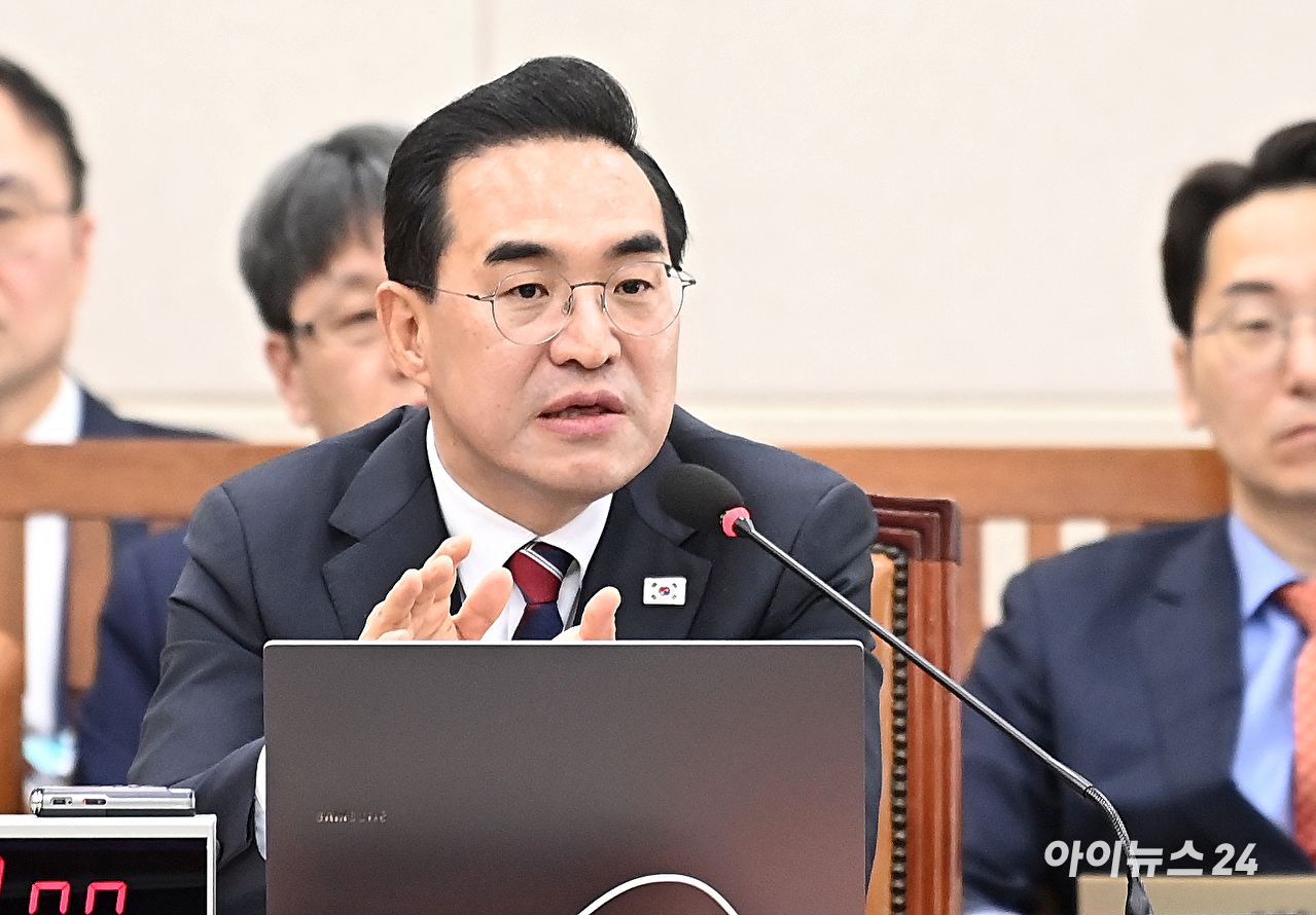 박홍근 기획예산처 장관 후보자가 23일 국회 재정경제기획위원회에서 열린 인사청문회에서 질의에 답변하고 있다. [사진=곽영래 기자]