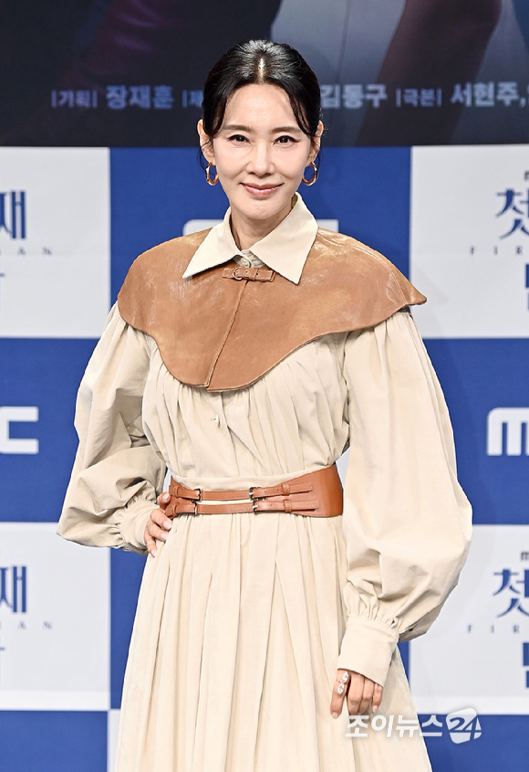 배우 오현경이 10일 서울 마포구 상암동 MBC 사옥에서 열린 MBC 새 일일 '첫 번째 남자' 제작발표회에서 포즈를 취하고 있다. [사진=곽영래 기자]