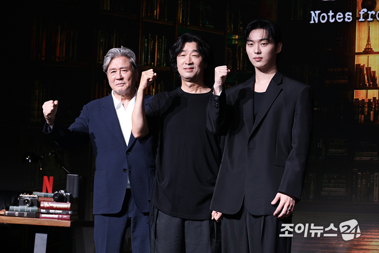 [포토] 최민식-김규태 PD-최현욱 ''맨 끝줄 소년' 힘차게 파이팅'