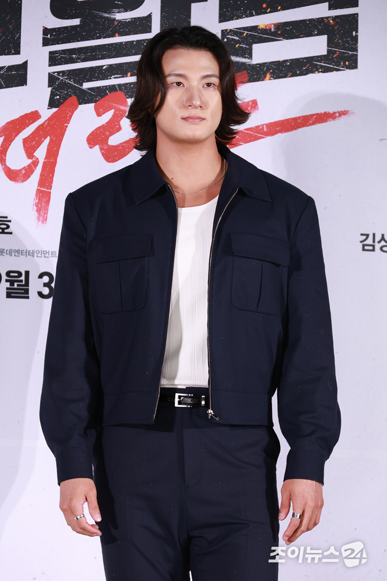 배우 신승호가 26일 오전 서울 광진구 롯데시네마 건대입구점에서 진행된 영화 '부활남: 더 레드'(감독 백종열) 제작보고회에 참석해 포즈를 취하고 있다. [사진=문수지 기자]