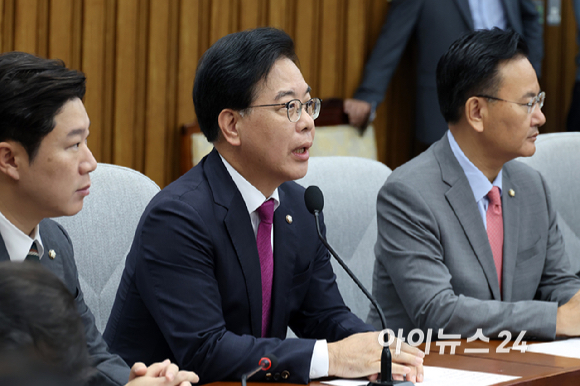 송언석 국민의힘 원내대표가 1일 서울 여의도 국회에서 열린 상임위원장 및 간사단 회의에서 발언하고 있다. [사진=곽영래 기자]