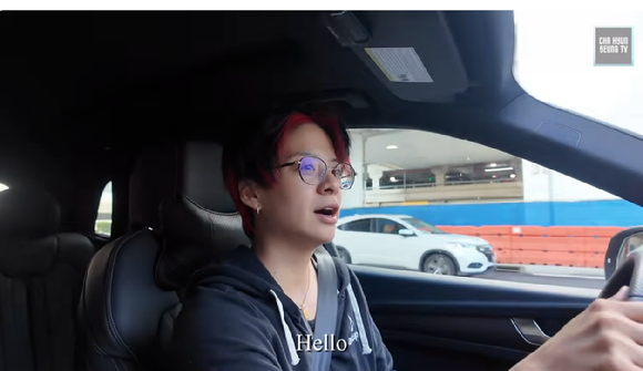 에프엑스 엠버, 미국 LA서 깜짝 근황..."한국은 1년에 1~2번 간다"