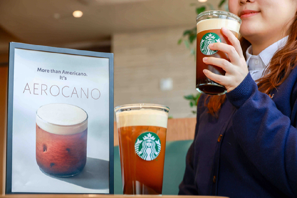 스타벅스 에어로카노가 출시 7일 만에 100만잔 판매를 돌파했다. [사진=스타벅스]