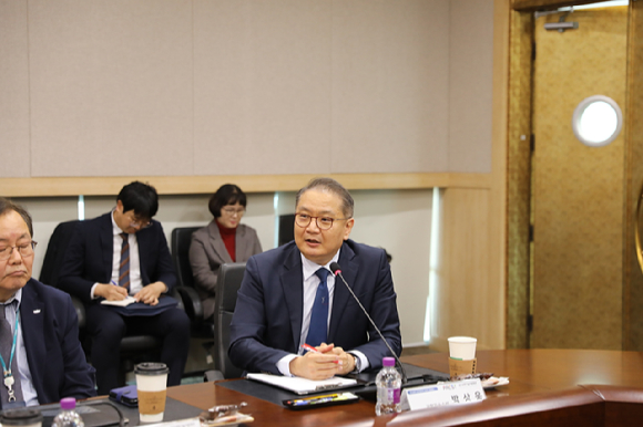 31일 한국화학연구원에서 개최된 '국가과학기술자문회의'에서 박상욱 신임 과학기술수석비서관이 모두발언하고 있다. [사진=과기정통부]