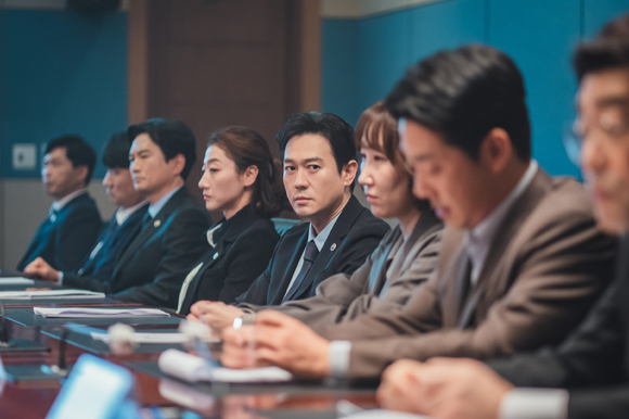 '트레이서' 시즌2 임시완 스틸 [사진=웨이브]